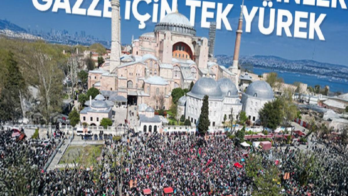 İstanbul Gazze için ayakta: Beyazıt Meydanı’na akın ettiler