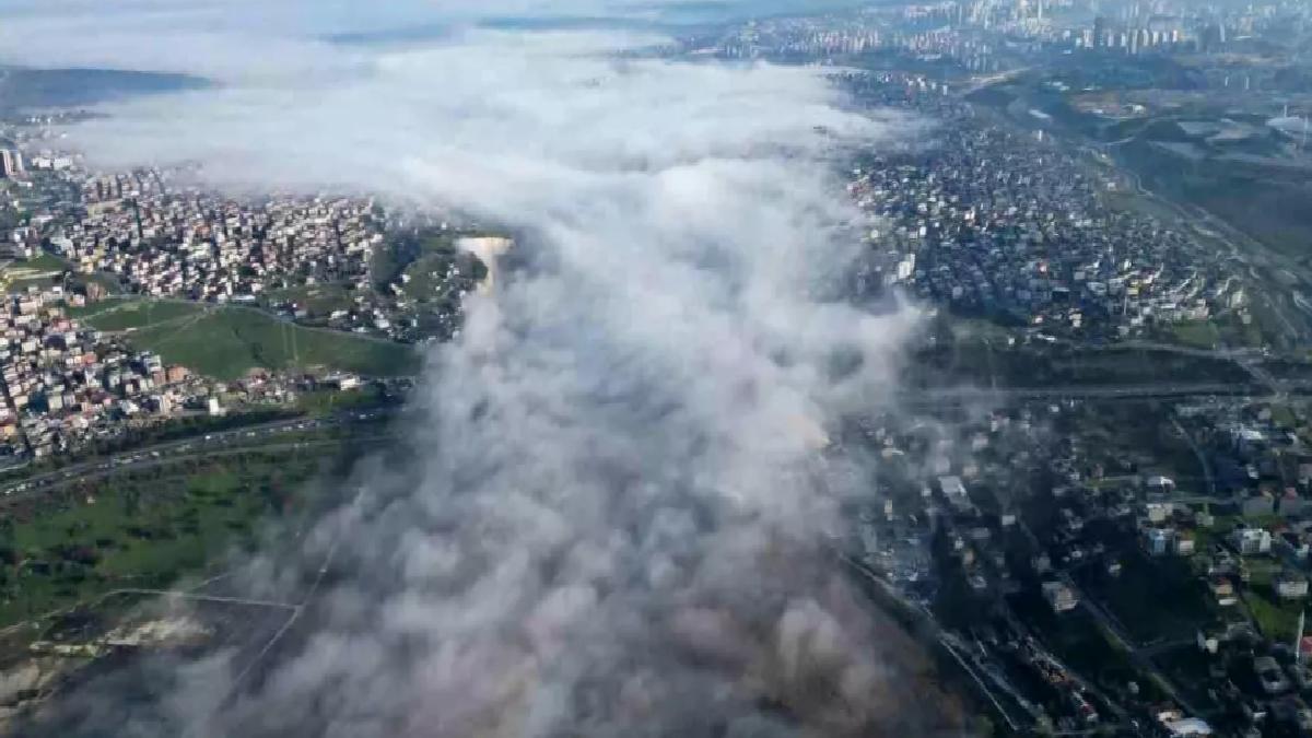 İstanbul’da Masalsı Sis Manzarası