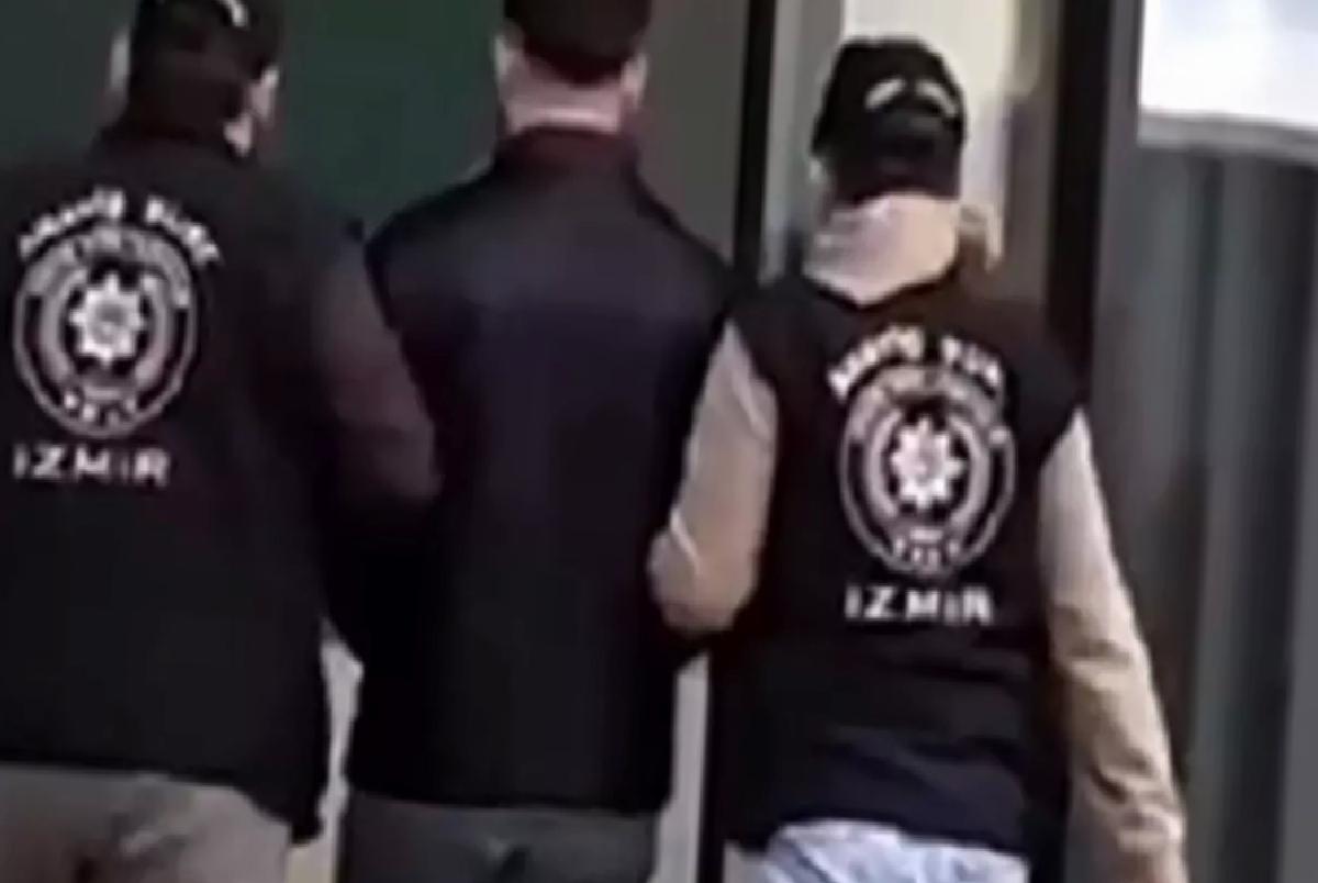 İzmir’de Hırsızlık Zanlıları Yakalandı