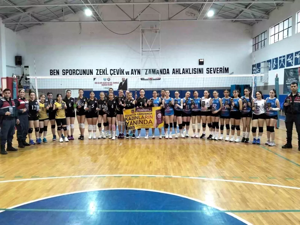 Jandarma, Kadına Yönelik Şiddetle Mücadelede Gençleri Bilgilendiriyor
