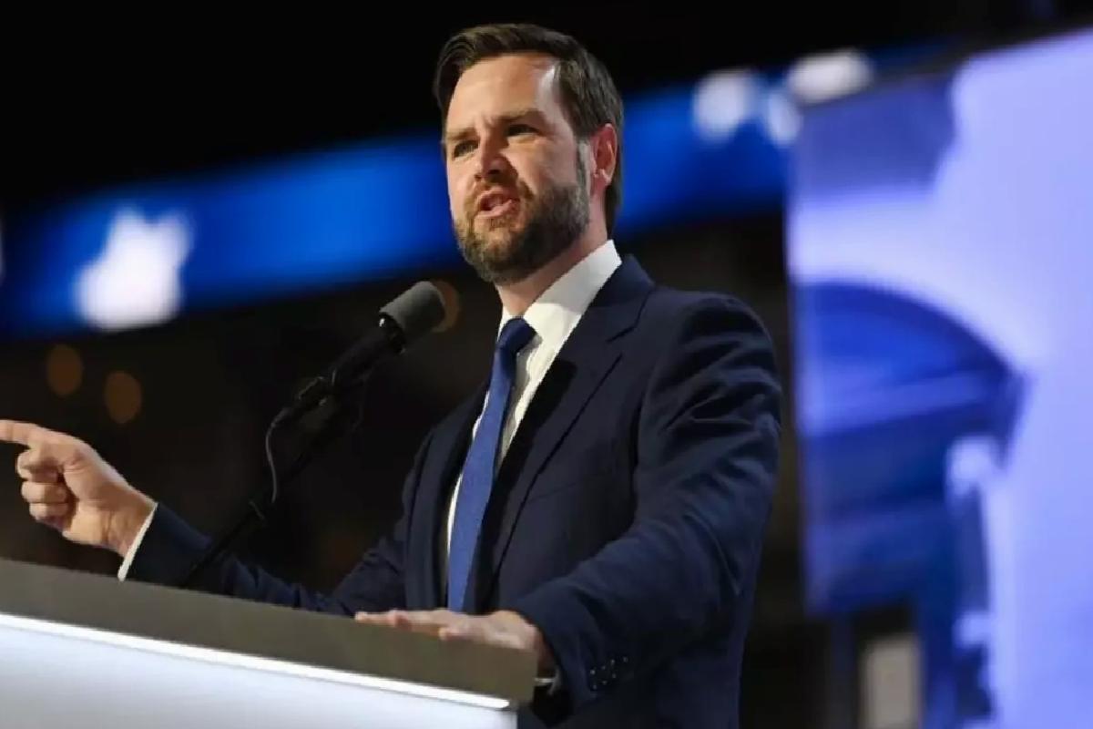 JD Vance Hindistan’a Gitti