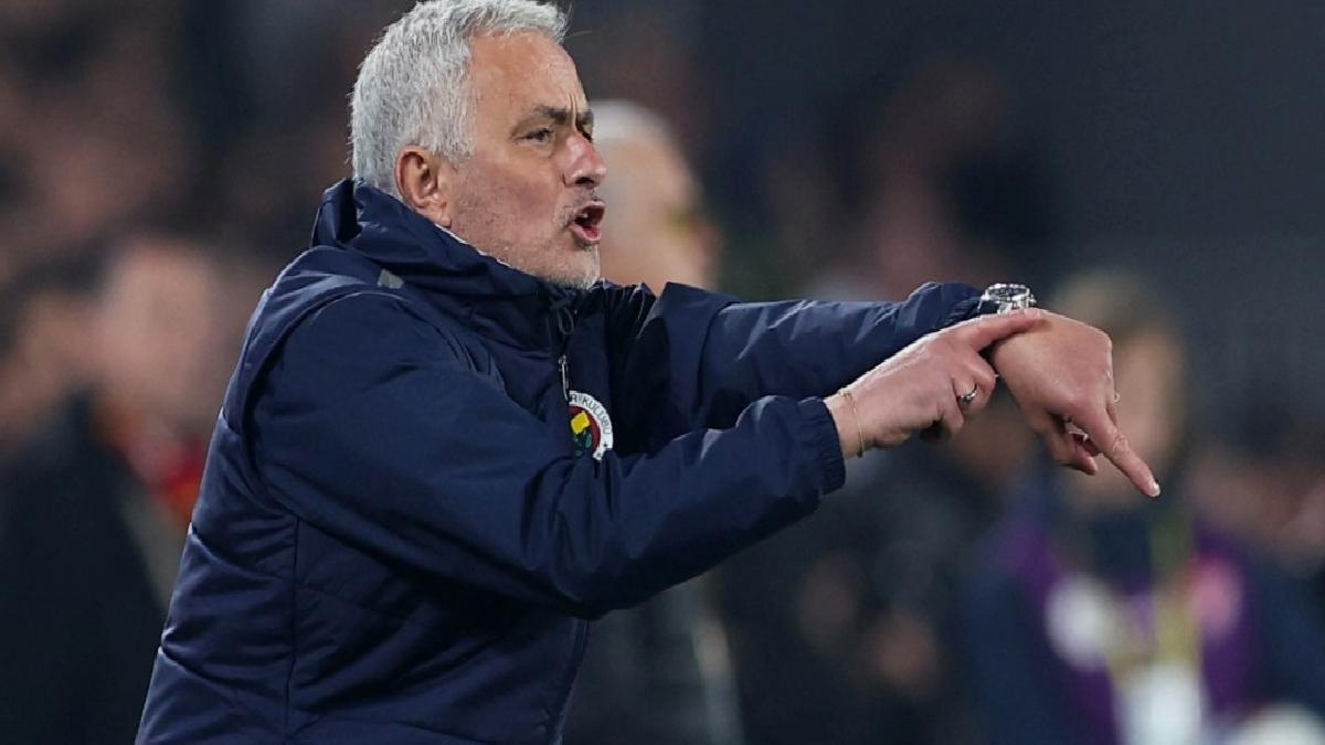 Jose Mourinho’lu Fenerbahçe, bu sezonki 4. derbisini de kazanamadı