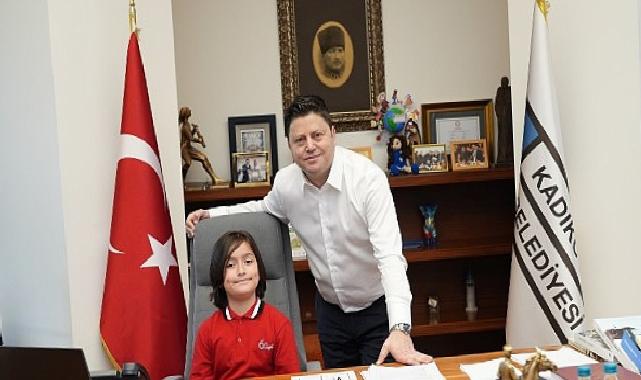 Kadıköy Belediyesi başkanlık koltuğunu çocuklara emanet etti