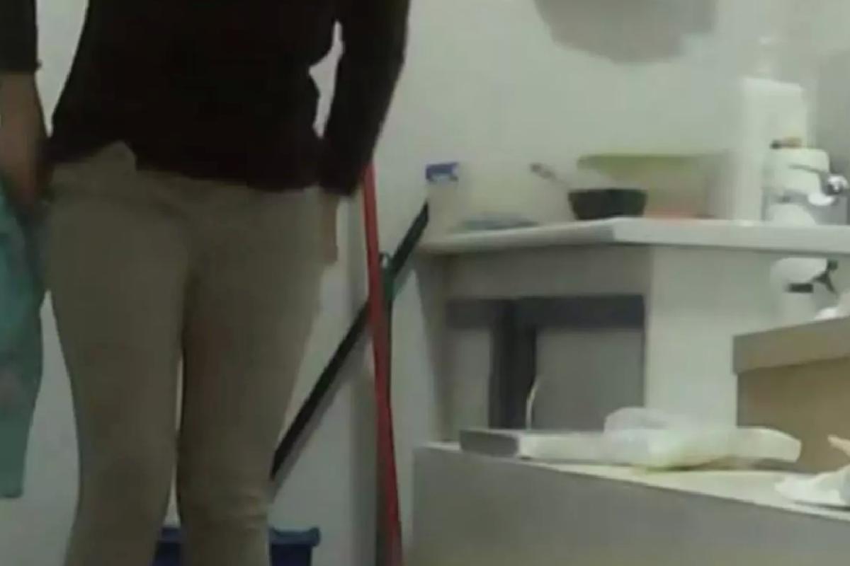 Kadın çalışanını kıyafetini değiştirirken gizli kameraya alan diş hekimine hapis cezası