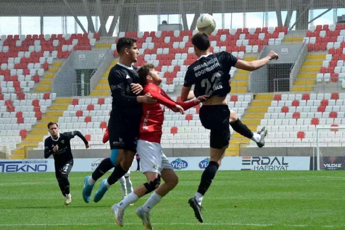Karaman FK ve Somaspor Golsüz Berabere Kaldı