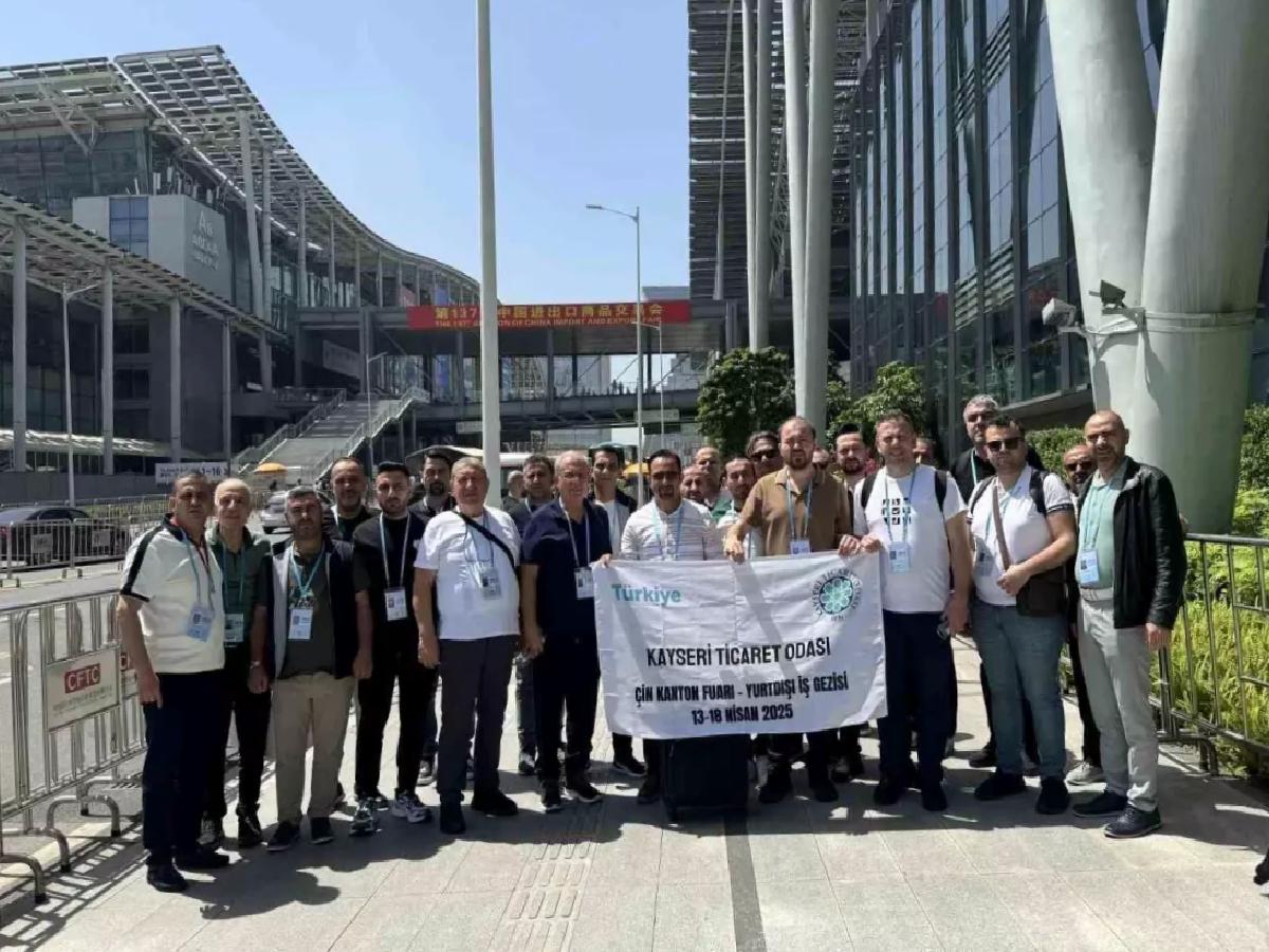 Kayseri Heyeti 137. Kanton Fuarı’nda