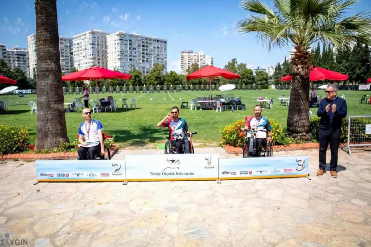 Kayseri Spor A.Ş. para okçulukta madalyaları topladı