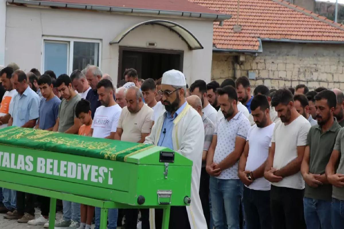 Kayseri’de Ailevi Gerilim: Baba, Kızının Arkadaşını Vurdu