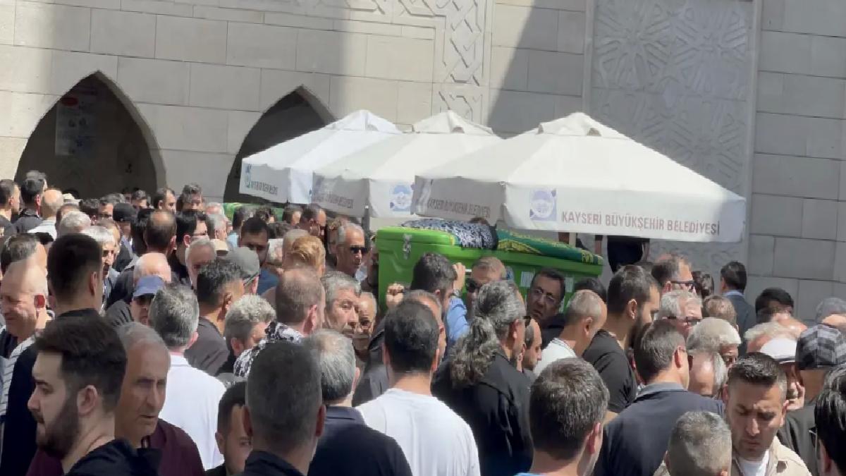 Kayseri’de Düşen Kadın Toprağa Verildi