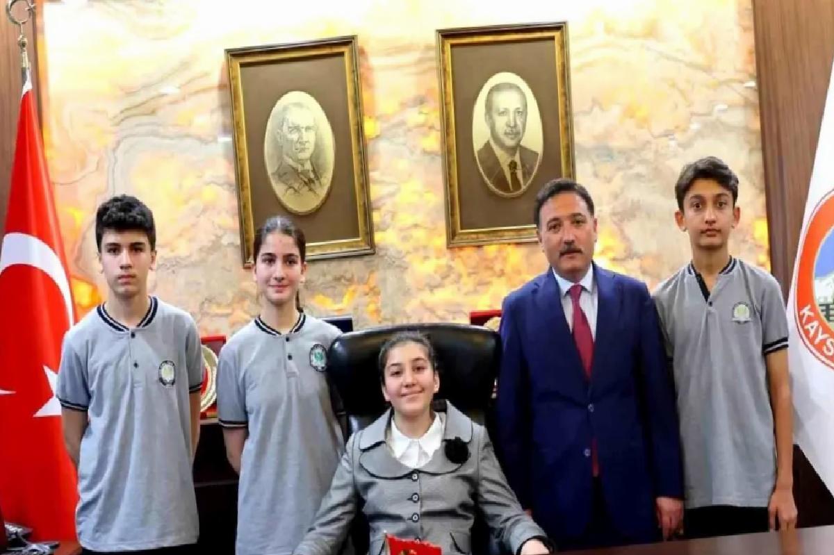 Kayseri’de Temsili Vali Koltuğu Devir Teslimi