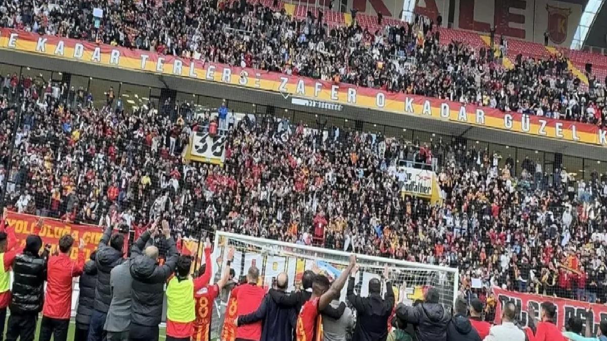 Kayserispor, Kasımpaşa Maçında Taraftar Rekoru Kırdı
