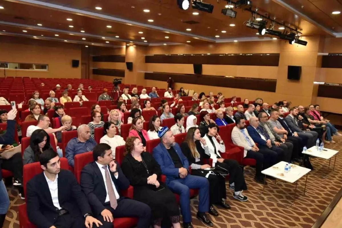 Kepez Belediyesi’nden Yabancı Uyruklulara Destek Toplantısı