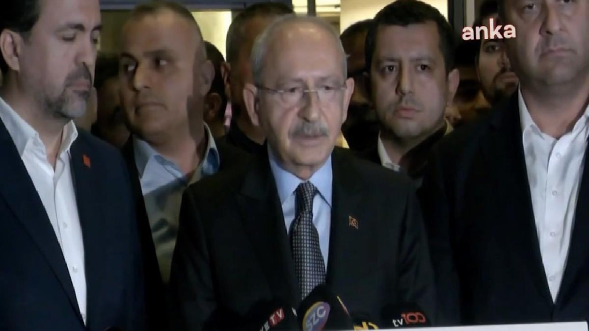 Kılıçdaroğlu’ndan Sırrı Süreyya Önder’in tedavi gördüğü hastaneye ziyaret
