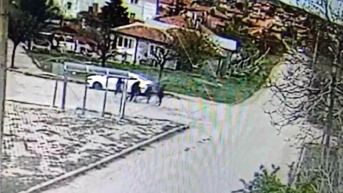 Kırıkkale’de Otobüs Durağına Zarar Veren Çocuk Yakalandı
