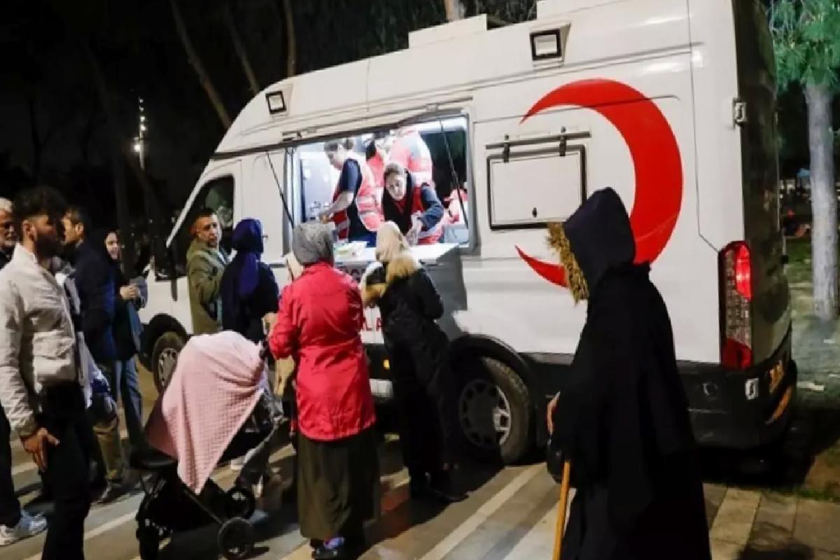Kızılay, Depremzedelere 1,4 Milyon Beslenme Desteği Sağladı