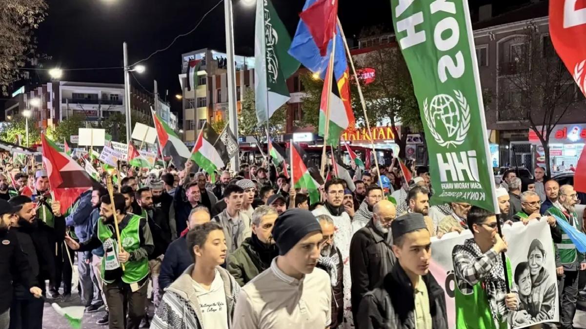 Konya’da Gazze İçin Yürüyüş