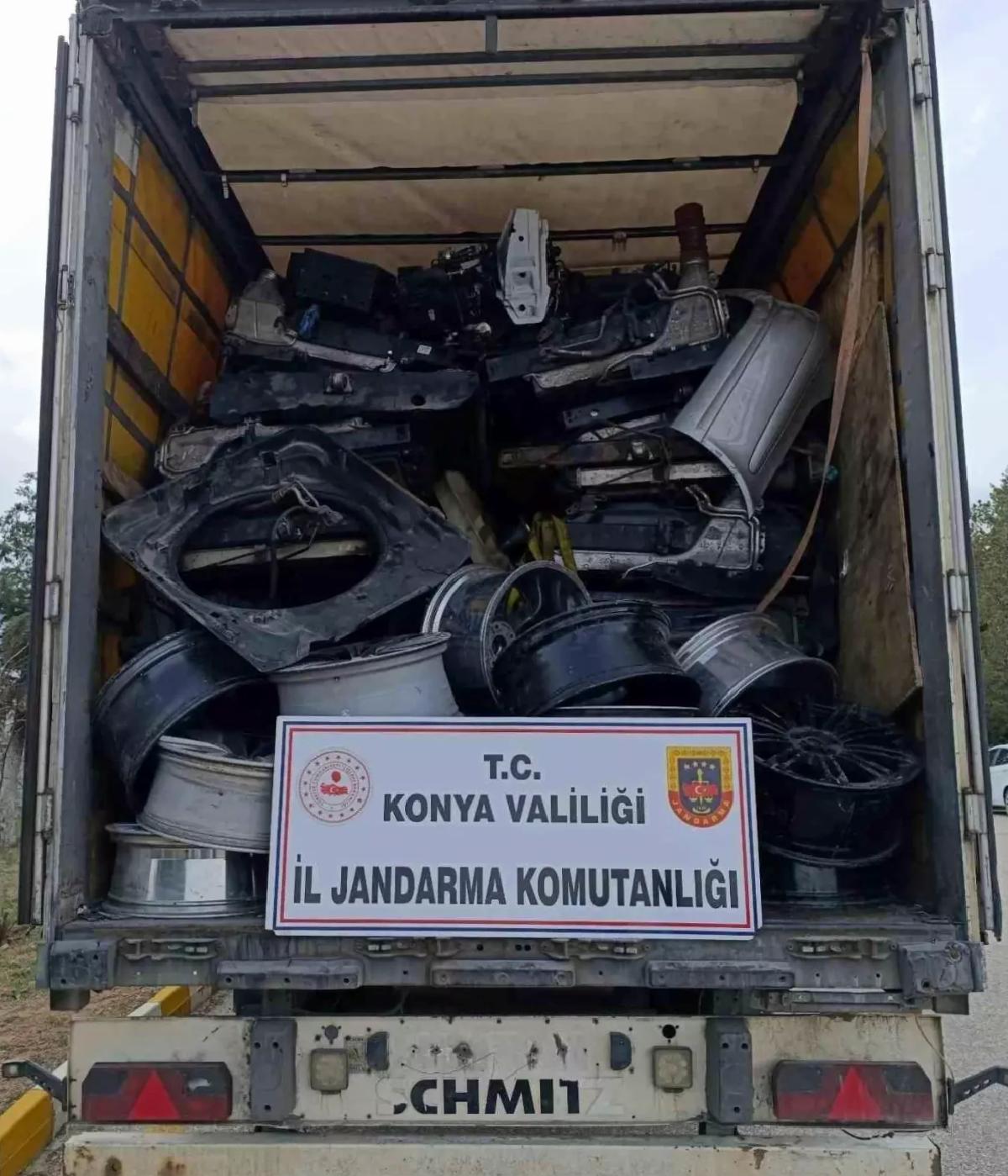 Konya’da Gümrük Kaçağı Malzemeye Operasyon