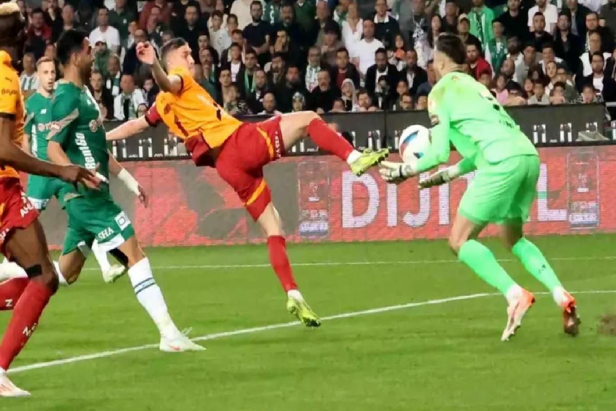 Konyaspor – Galatasaray Yarı Final Maçı Başladı