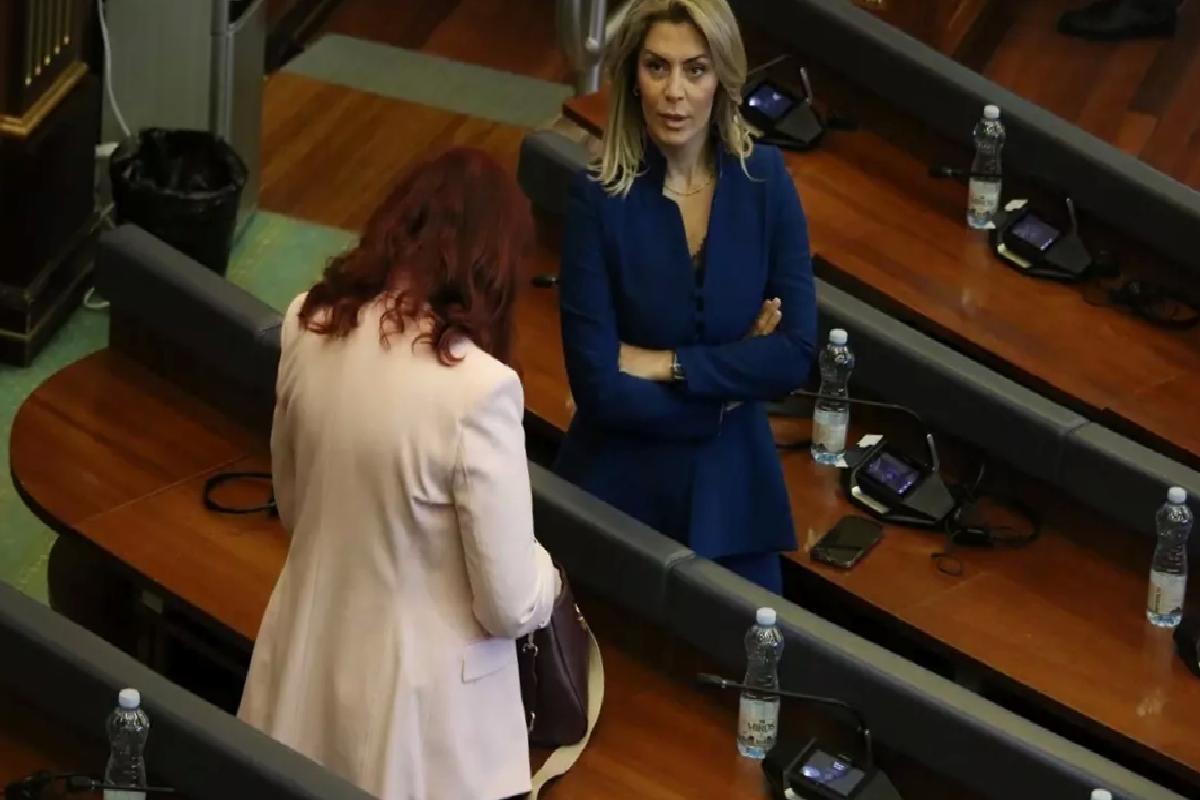 Kosova’da Meclis Başkanlığı Oylamasında Sonuç Yok