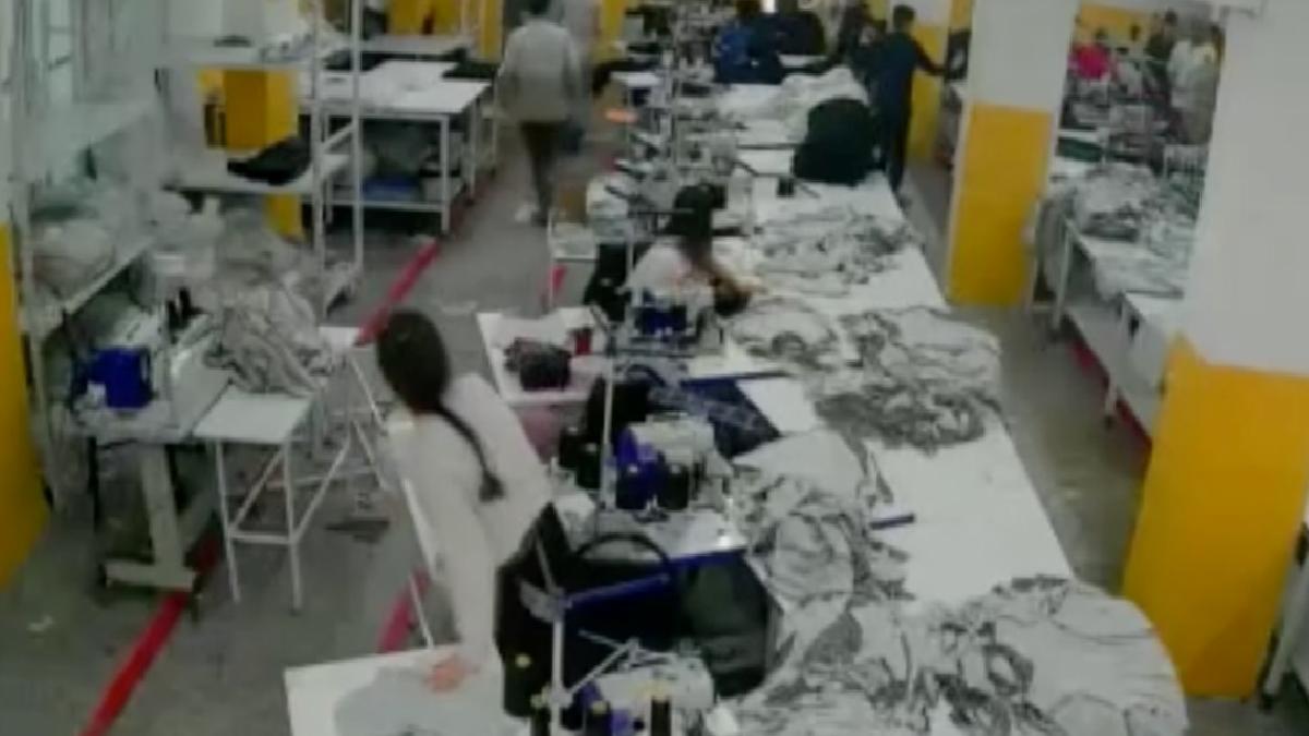 Küçükçekmece’de deprem paniği: Tekstil işçileri sokağa fırladı
