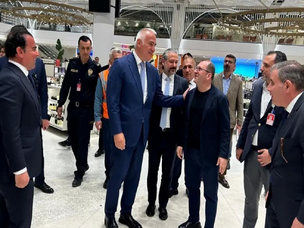 Kültür ve Turizm Bakanı Ersoy, Antalya Havalimanı’nda incelemelerde bulundu Açıklaması