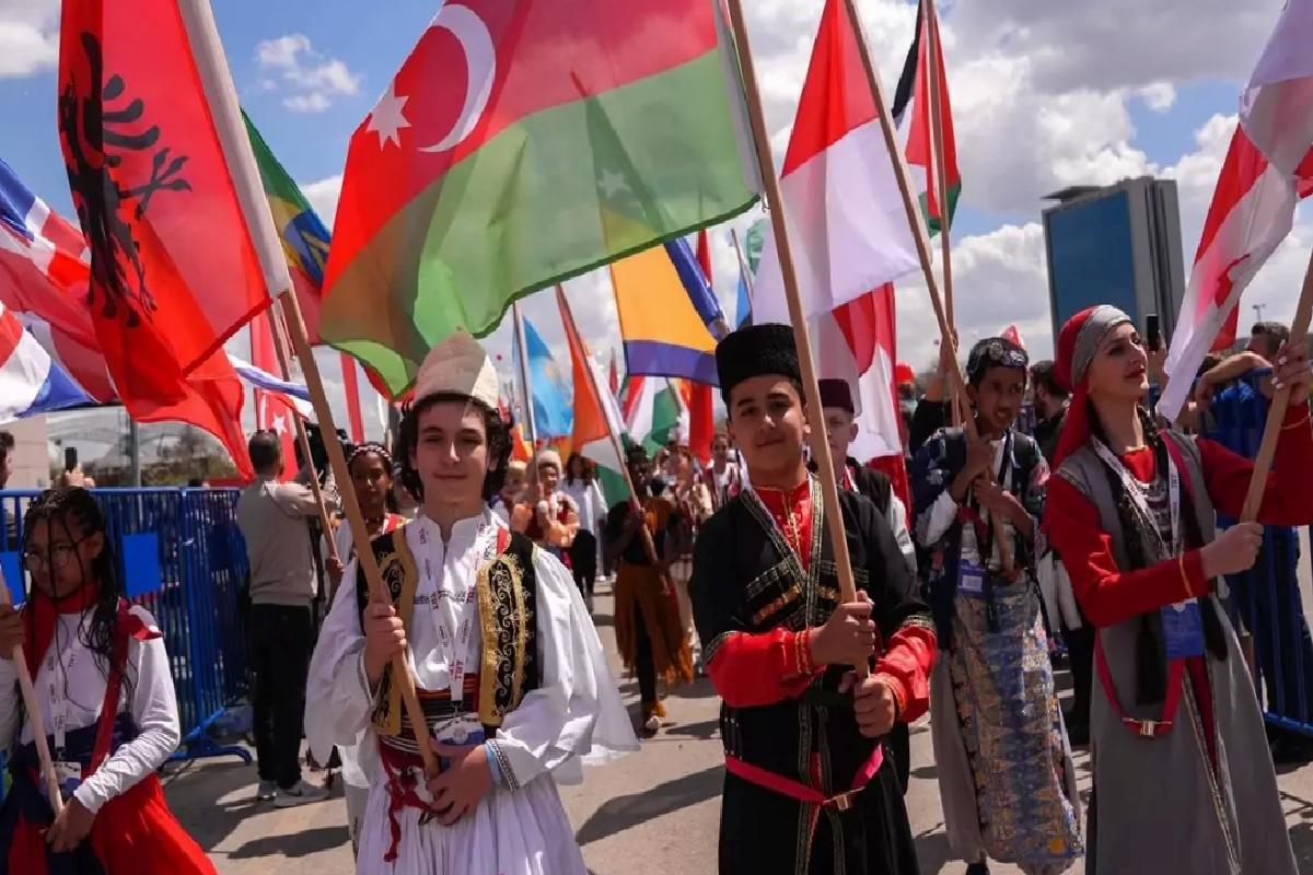 Kuşadası’nda Domuz Sürüsü Kamerada