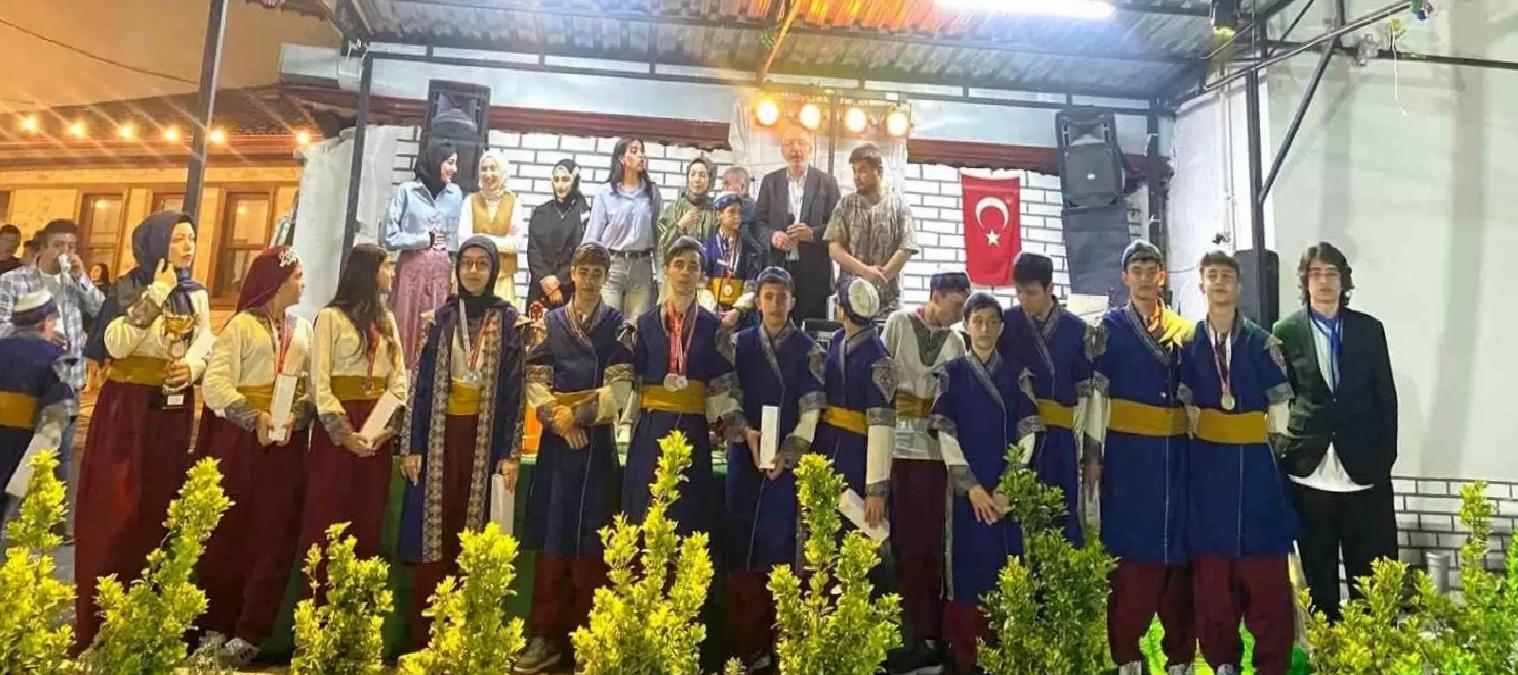 Kütahya Kadim Vakfı’ndan Öğrencilere Moral Etkinliği