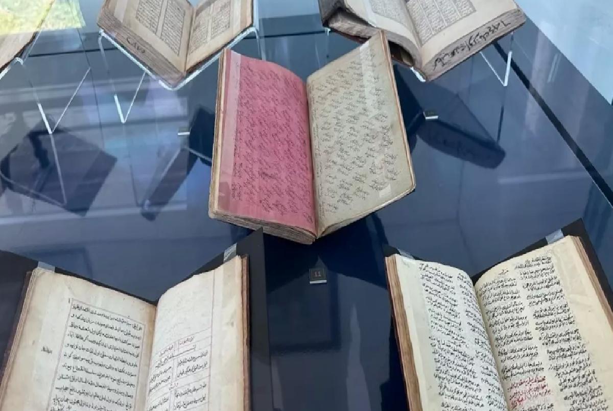 Leyla vü Mecnun Sergisi Açıldı