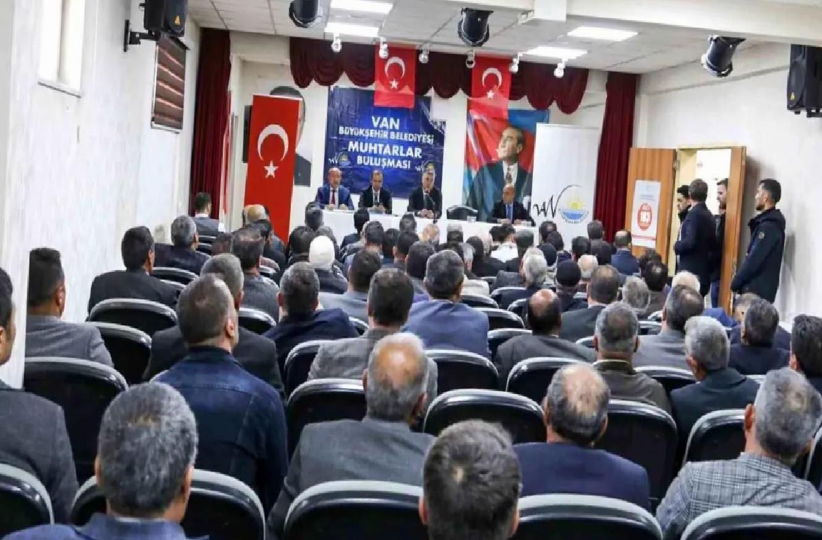 Mahalle Muhtarları ile Sorunlar Yerinde Tartışıldı