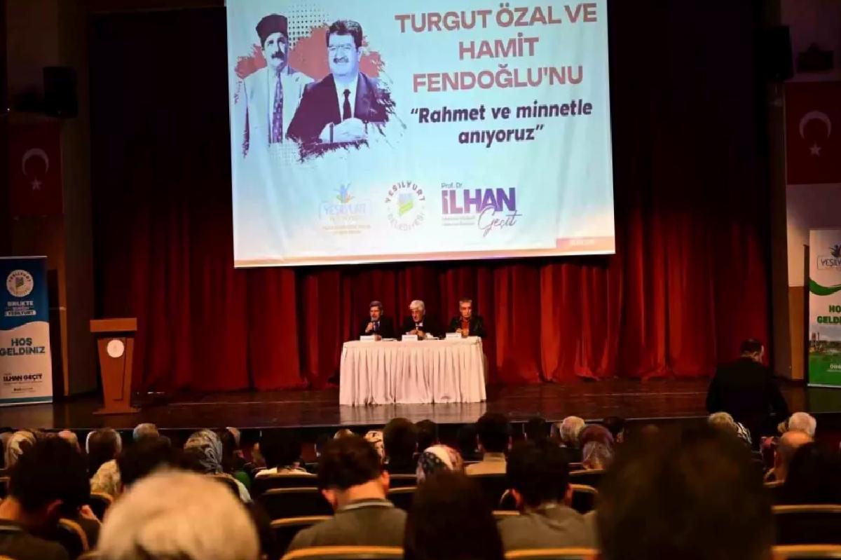 Malatya’da 8’inci Cumhurbaşkanı Turgut Özal ile Başkan Hamit Fendoğlu anısına panel düzenlendi