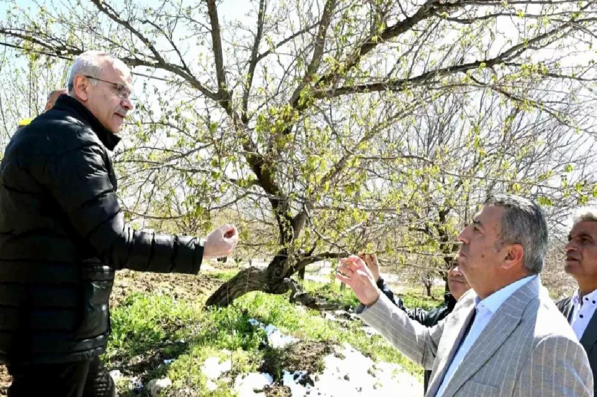 Malatya’da Zirai Don Felaketi: Başkan Er, Üreticilerin Yanında Olacaklarını Vurguladı