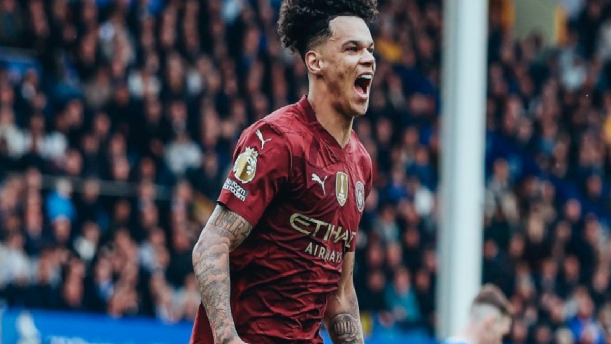 Manchester City, Everton deplasmanında üç puanı kaptı