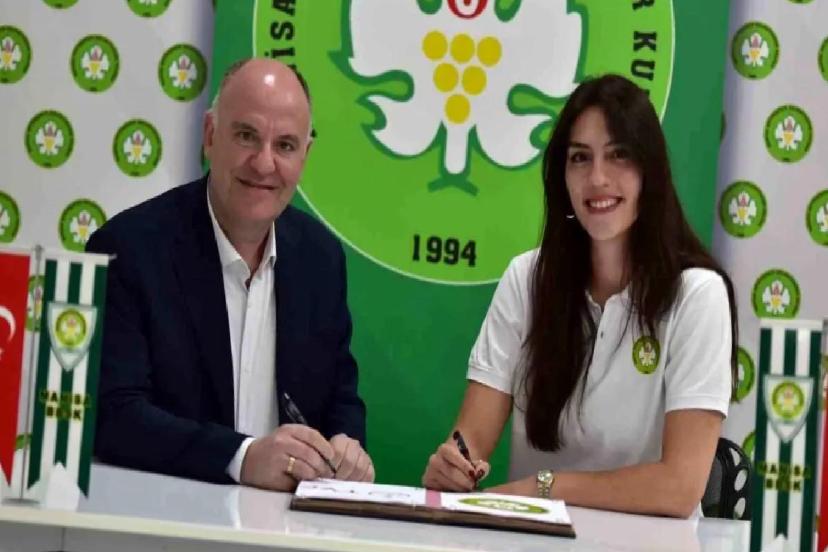 Manisa BBSK Kadın Voleybol Takımına Yeni Transfer