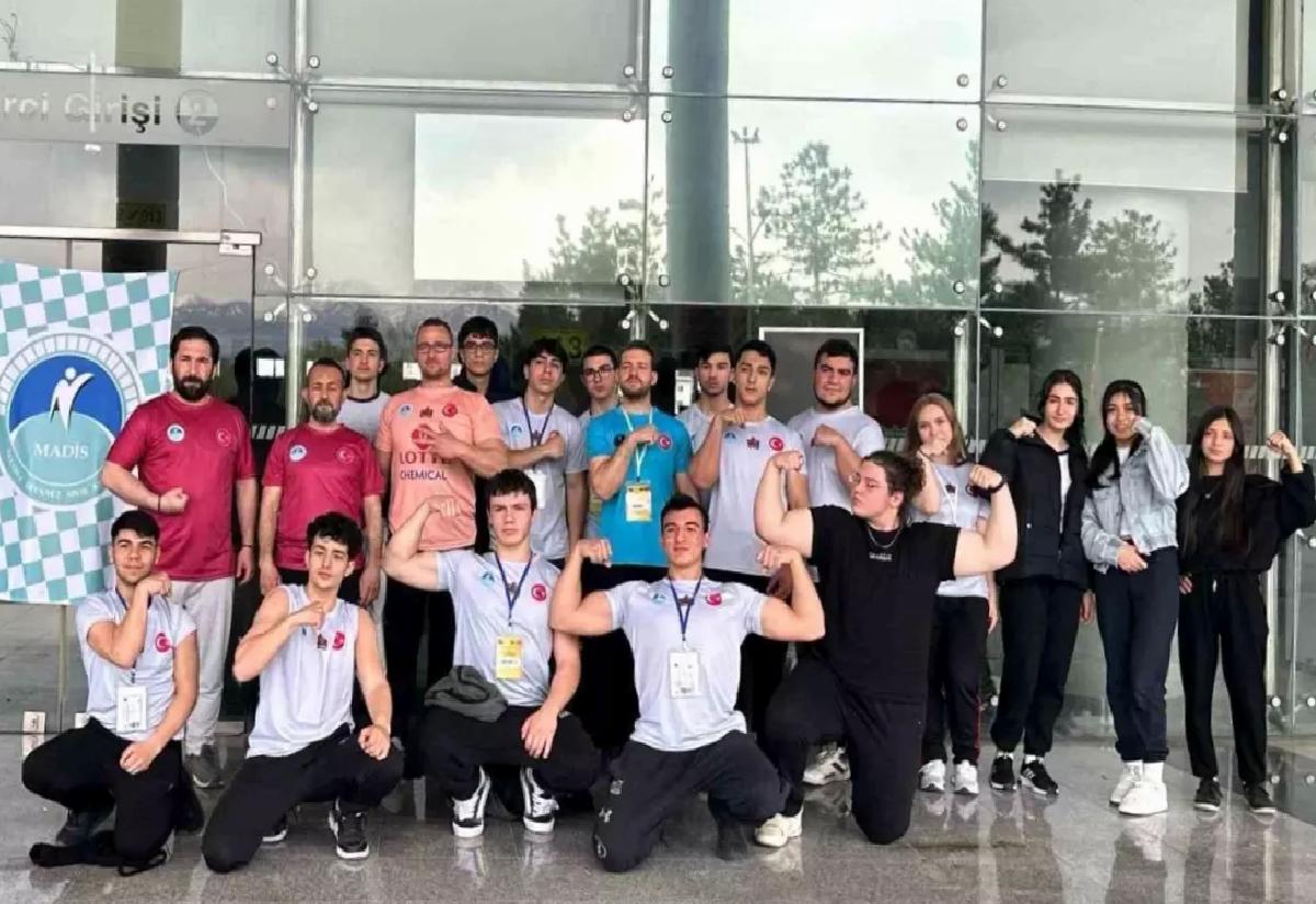 Manisa Diyanet Spor Kulübü Başarılarla Döndü