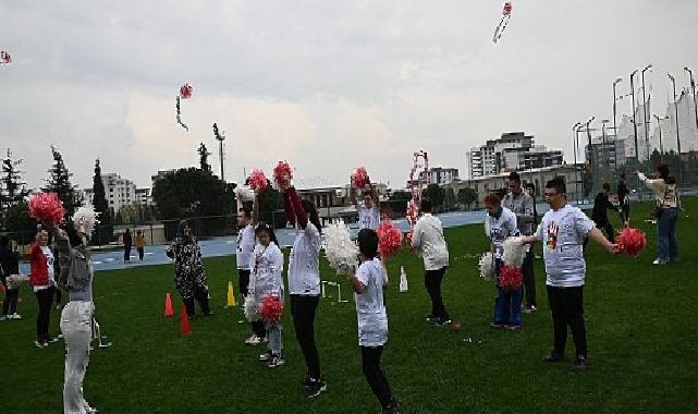 Manisa’da özel bireyler için renkli şenlik