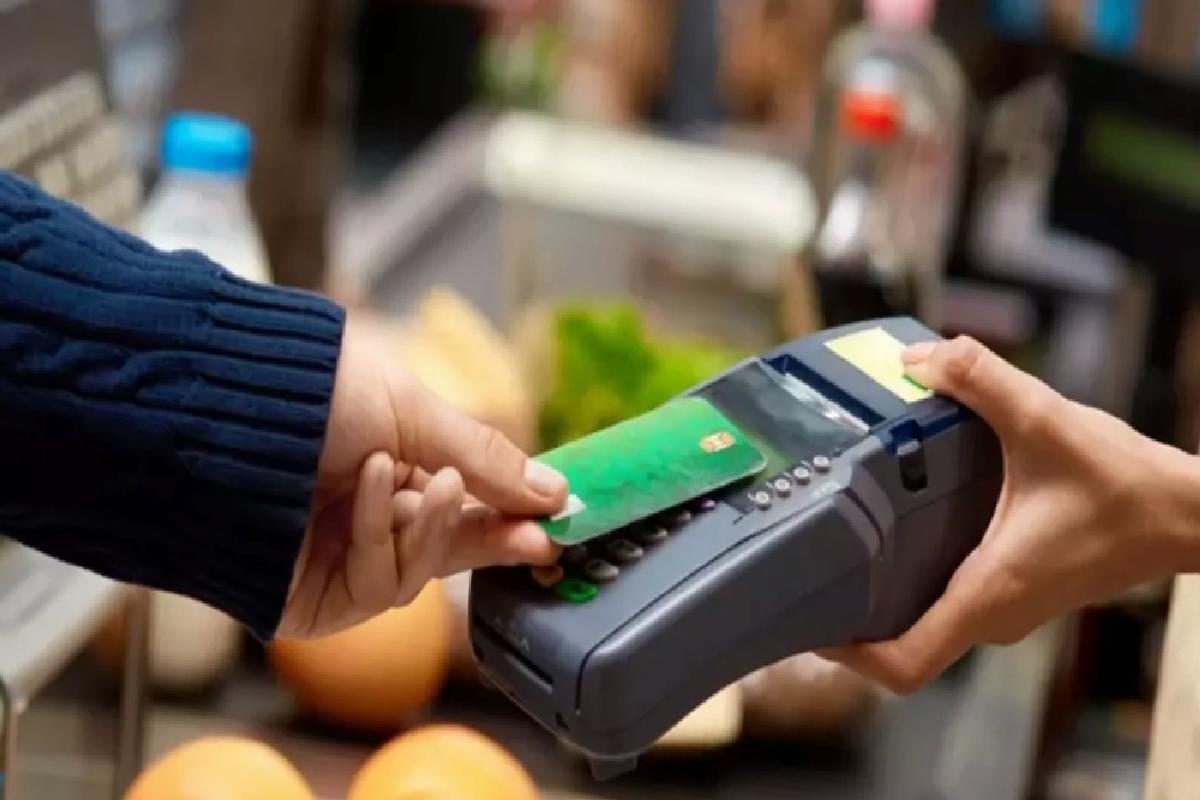 Marketlerde yemek kartlarına harcama limiti iddiasına peş peşe yanıt