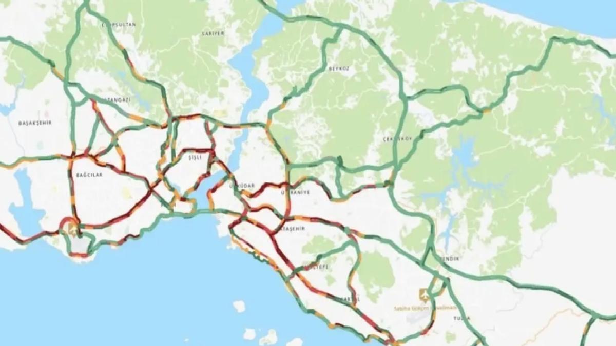 Marmara Depremi Sonrası Avcılar’da Trafik Kaosu