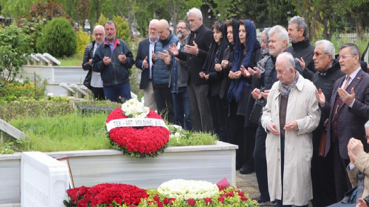 Mehmet Ali Yılmaz, kabri başında anıldı