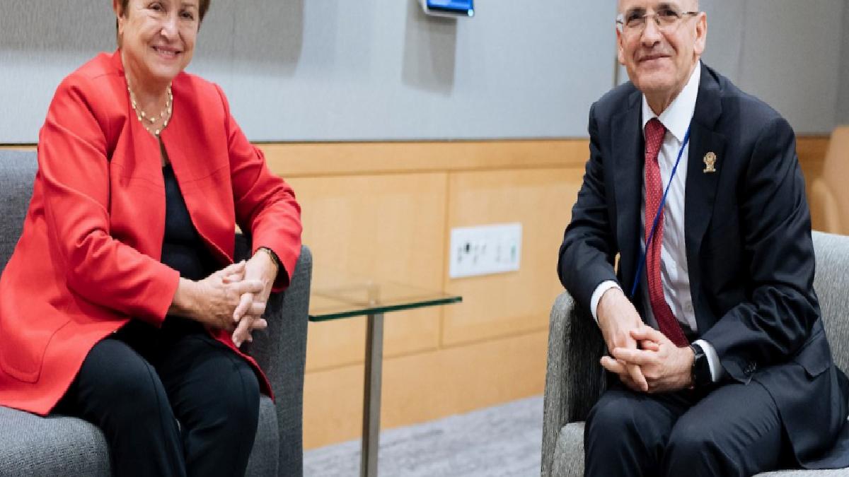 Mehmet Şimşek, IMF Başkanı Kristalina Georgieva ile görüştü