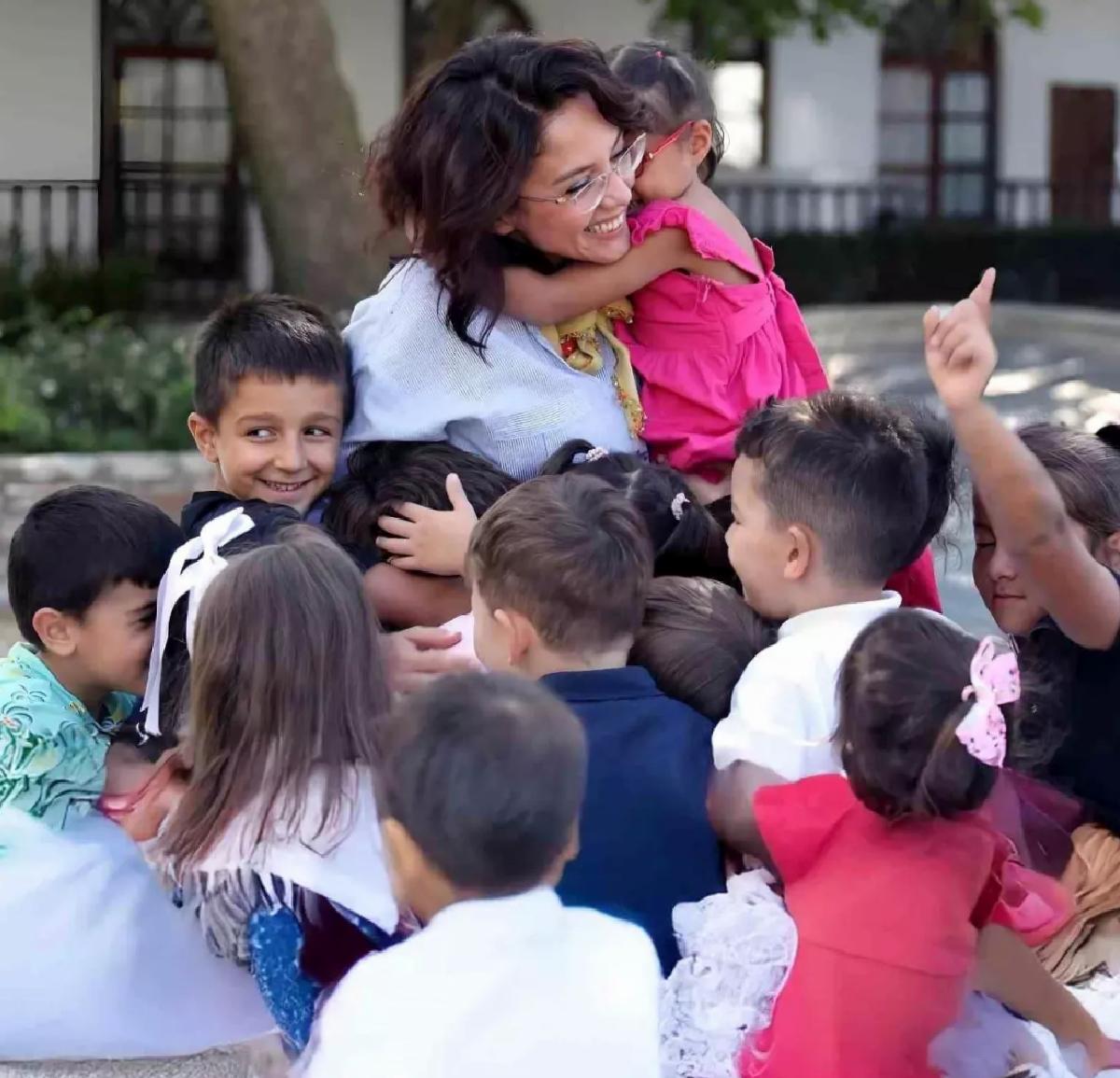 Menteşe Belediye Başkanı, 23 Nisan Mesajı Yayınladı