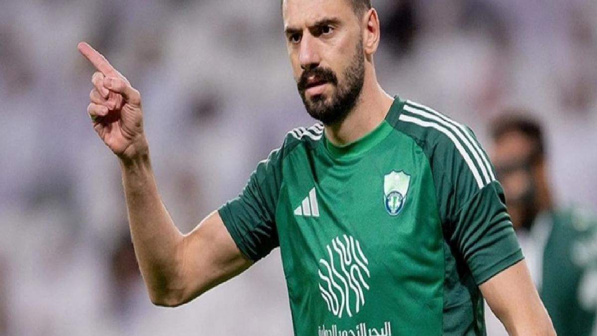 Merih Demiral yedek kulübesiyle tartıştı: Jorge Jesus araya girdi