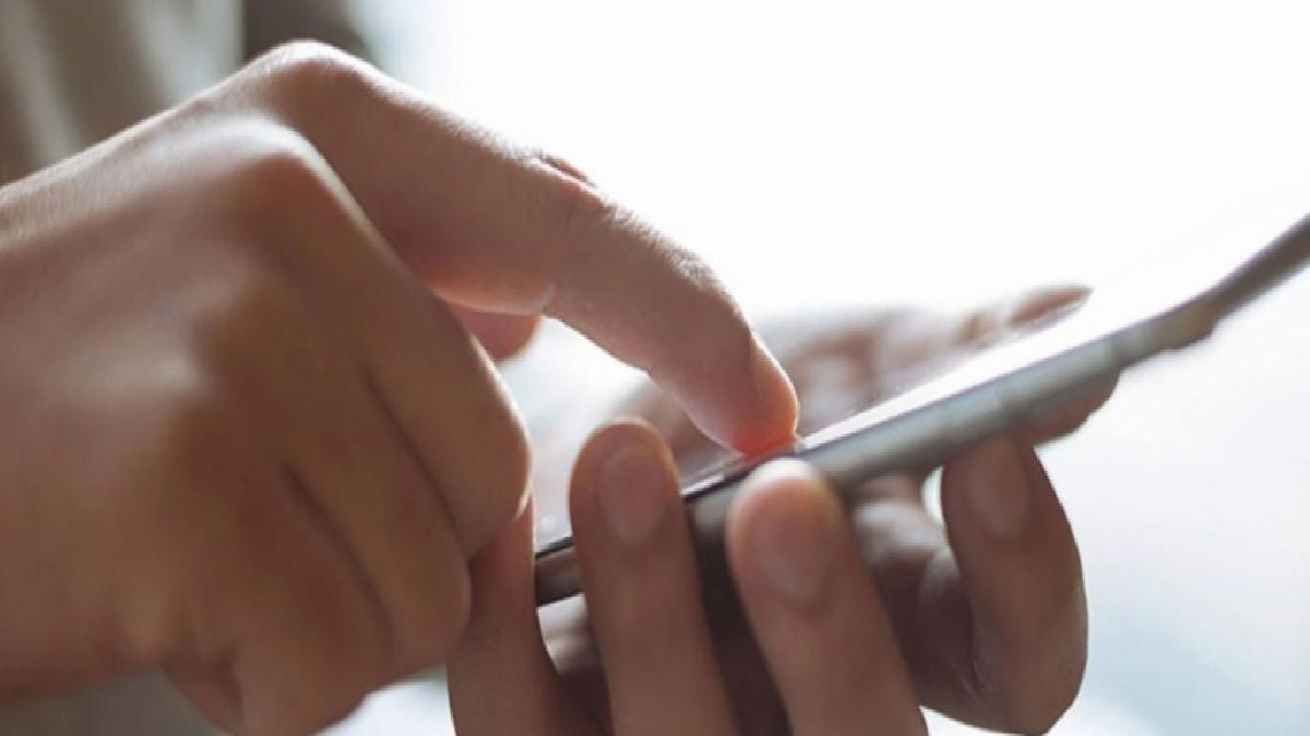 Mobil uygulamalara verilen bilinçsiz izinler siber güvenliği riske atıyor