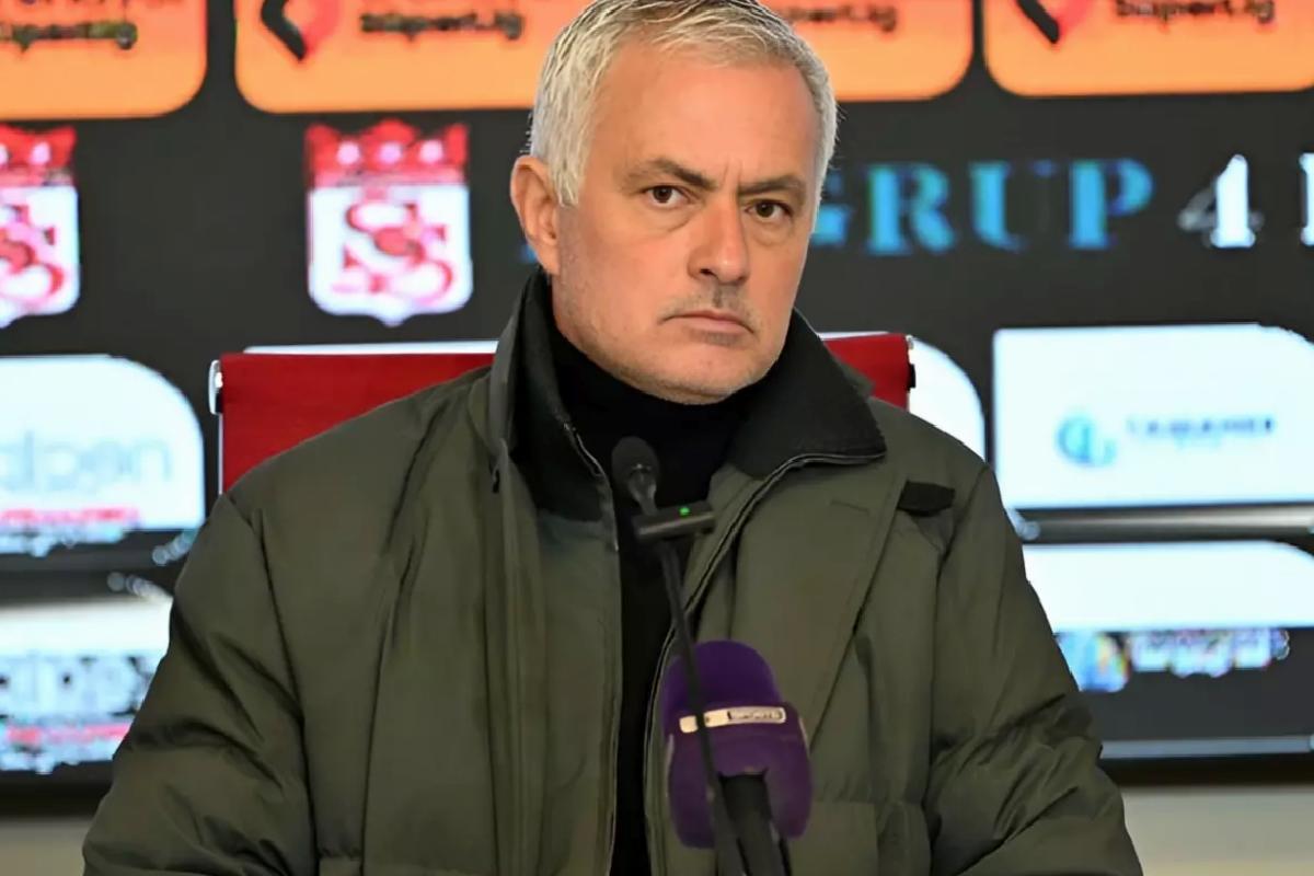 Mourinho’nun yeni takımını duyurdular
