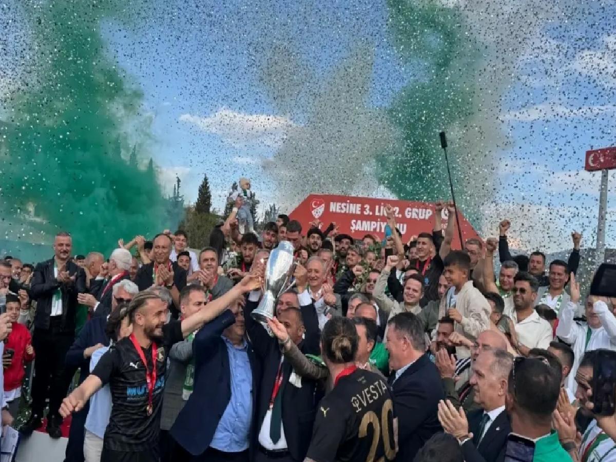 Muğlaspor, Şampiyonluk Kupasına Kavuştu