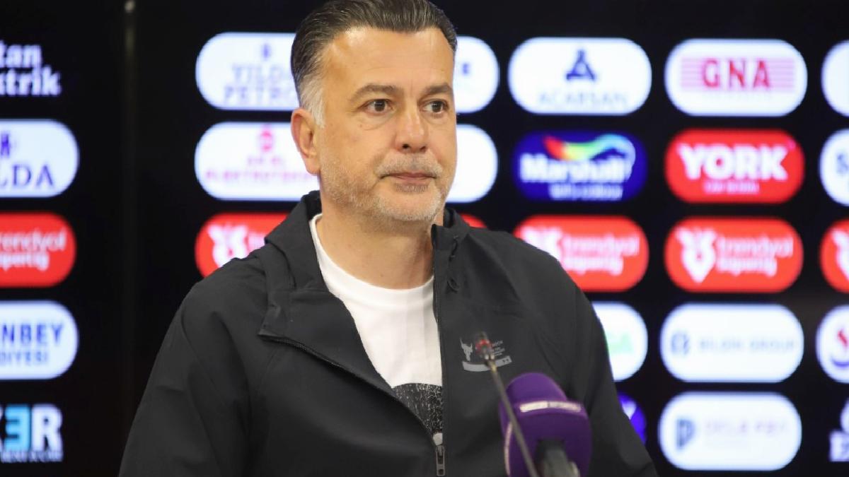 Murat Şahin: İkinci yarıdaki oyunla maçı kaybetmeyi hak ettik