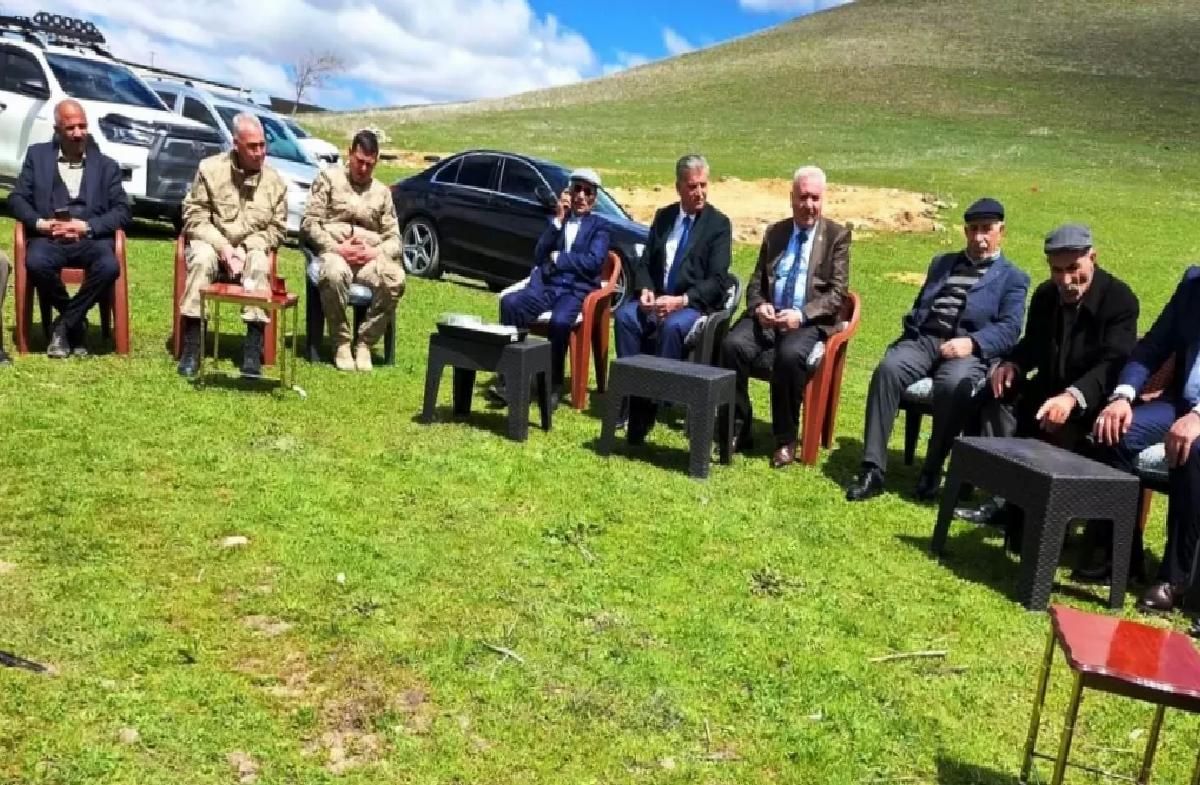 Muş’ta İki Aile Arasındaki Husumet Barışla Sonuçlandı