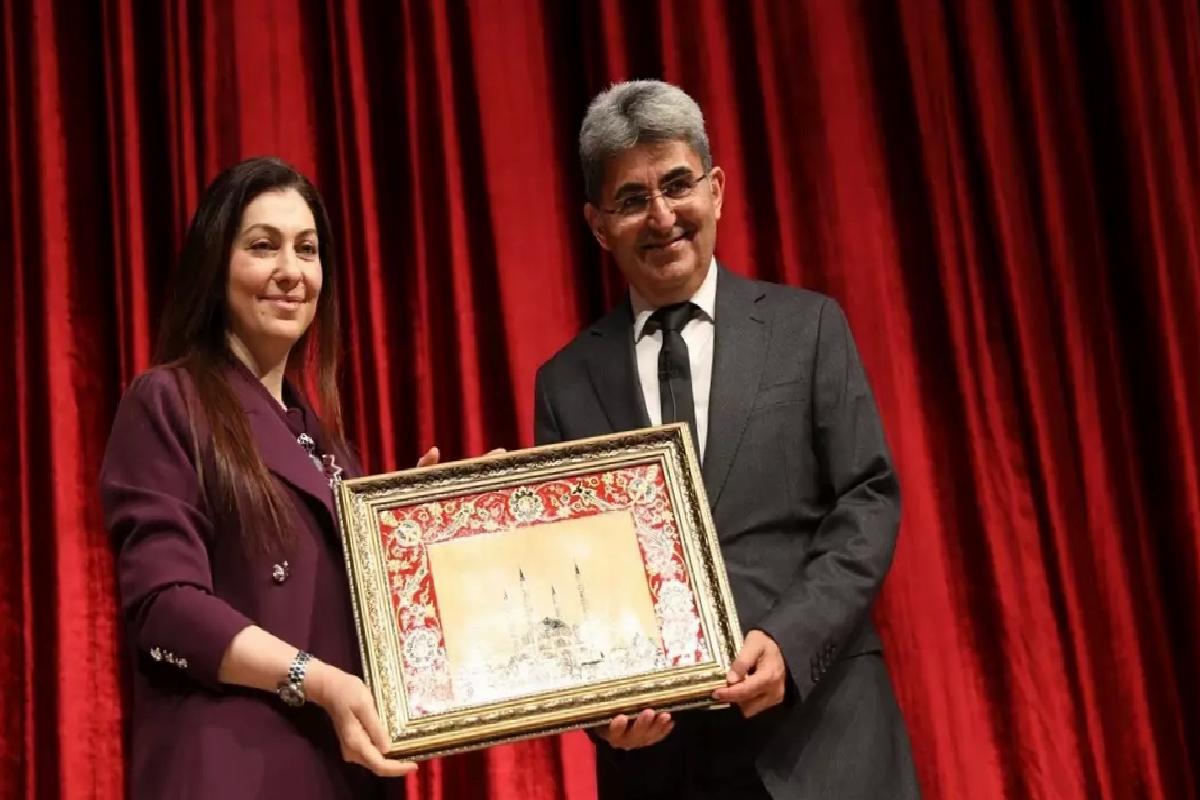 Mutlu Aile ve Başarılı Çocuk Yetiştirme Püf Noktaları