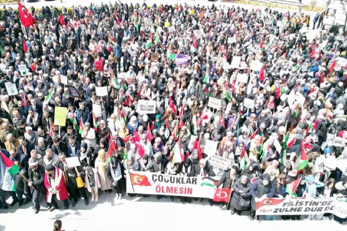 Nevşehir’de Gazze İçin Yürüyüş