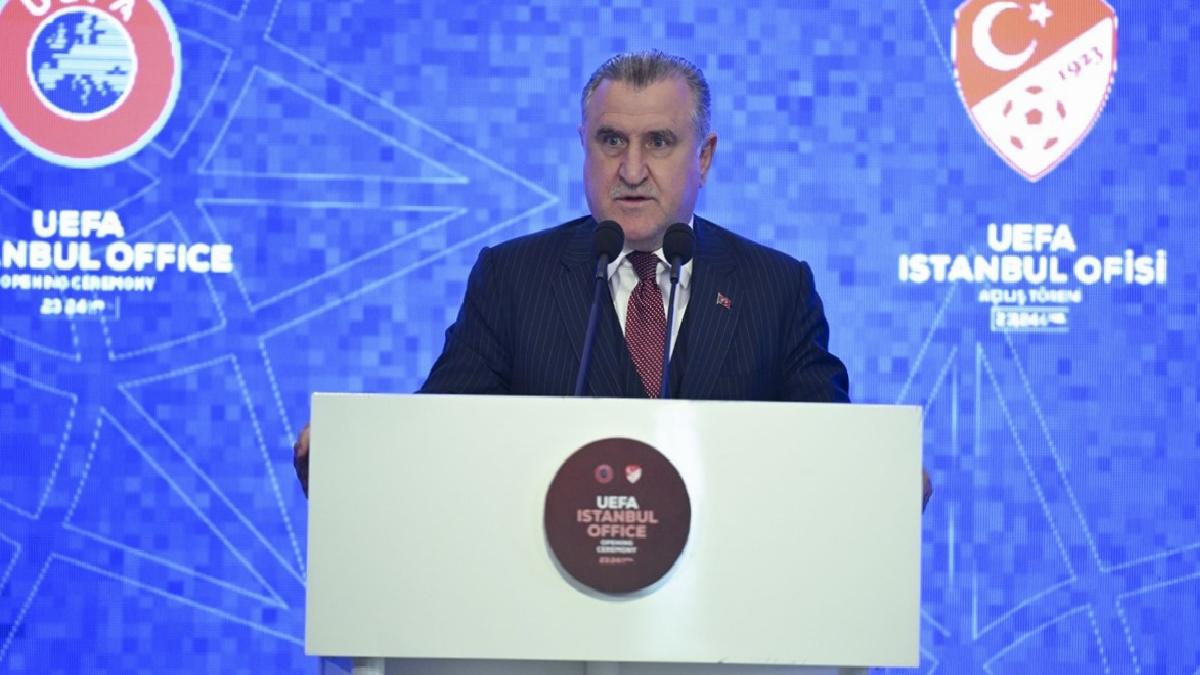 Osman Aşkın Bak: Türkiye spor tesisleriyle, bölgenin parlayan yıldızı