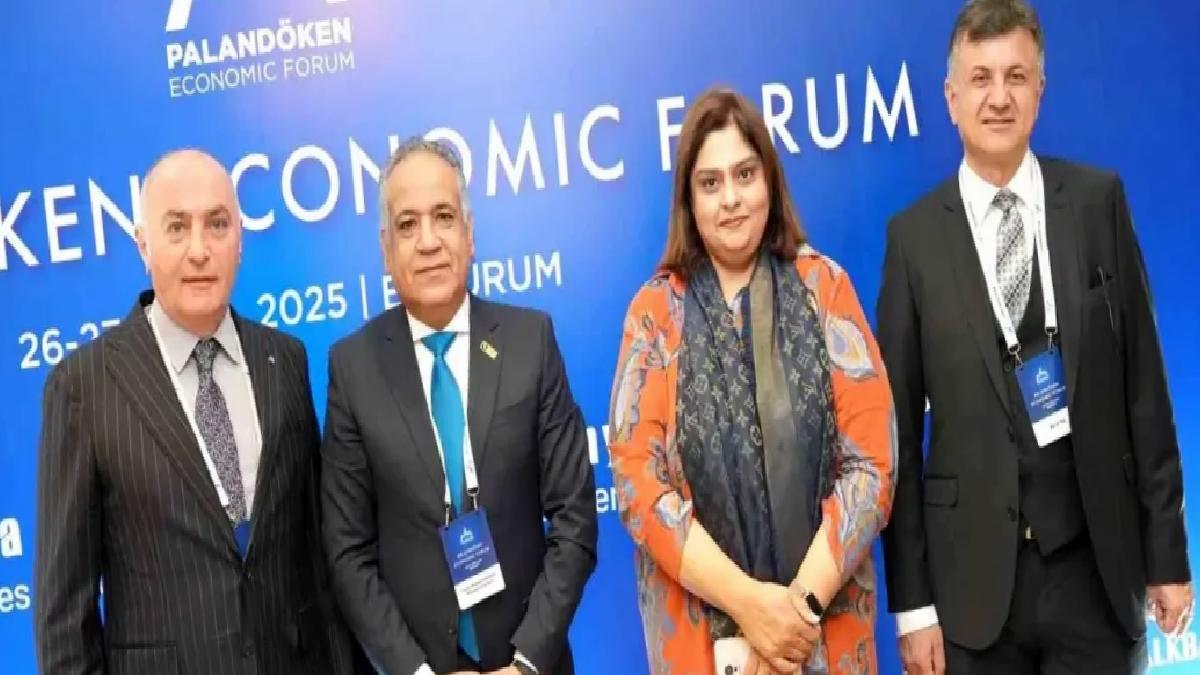 Pakistan heyeti ETSO’yu ziyaret etti